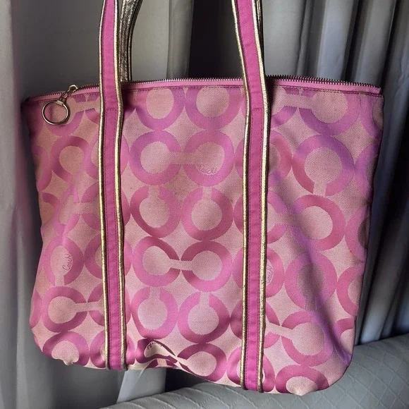 VTG Coach Pink Poppy Signature C Glam Tote Metallic Gold Trim Handbag Y2K - Picture 2 of 9
